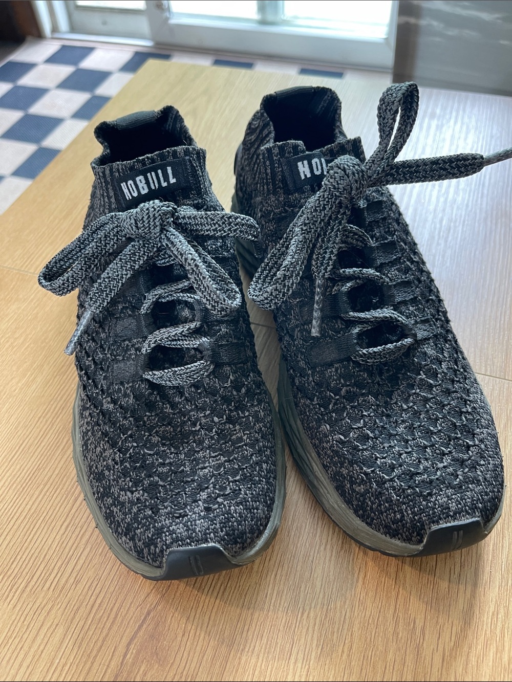 NOBULL Black/green knit runners